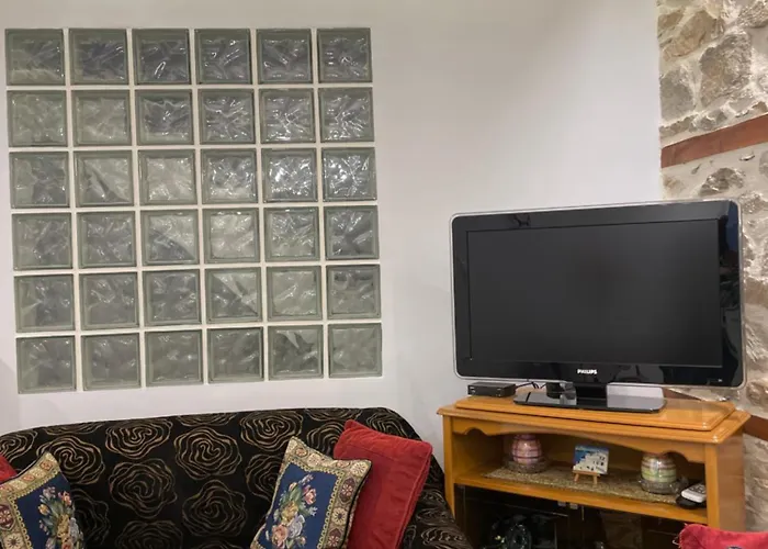 Brisilda's * Πρίνος